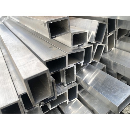 Труба алюминиевая прямоугольная АД31Т1 28х22х2