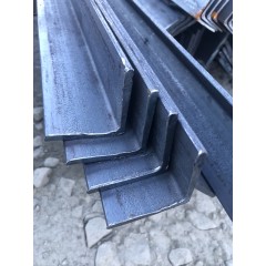 Уголок стальной г/к равнополочный 125х125х8мм Ст3пс